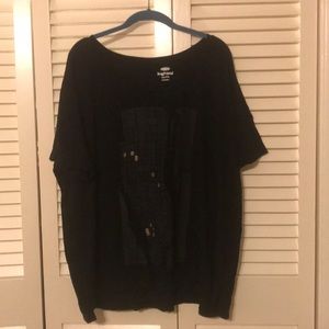 Old Navy Boyfriend T Manhattan print